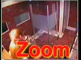 Съпругът на Лена Пол й купува голям хуй domashno porno