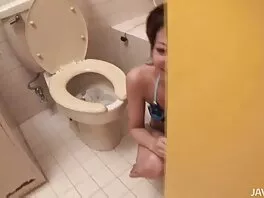 Juggy Slut Wankig A Chock Aromed Prick порно с рускини